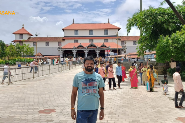 कर्नाटक का धर्मस्थला मंदिर हैं एक बार फिर विवादों में मंदिर के पास दफन है सैकड़ो लाशें। आईए जानते हैं पूरा मामला धर्मस्थला मंदिर